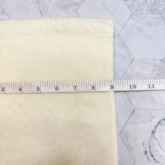 Alpaca Camargo Very Soft Ivory Tassel 76x9" Scarf Wrap Cozy Peruvian Wool EUC - Picture 4 of 7